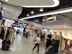 -兴旺欧韩城(上海兴旺国际服饰城店)