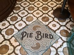 -Pie Bird(新闸路店)