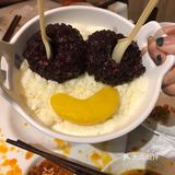 锅底还是心形的感觉是比较新派的火锅吧推荐品尝
