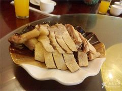 -余杨鸭鸭餐厅