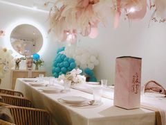 店内布置-春树下·树屋花房西餐厅(罍街AS1980店)