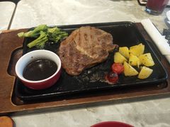 -必胜客(松雷店)