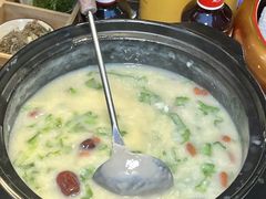 -牛牛和牛海鲜粥底火锅(长虹国际城店)
