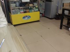 -吴三酸菜麻食酱香面馆(印花布园小区店)