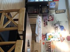 -小郡肝串串香火锅(龙跃路店)