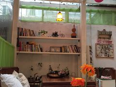 -燕庭·纯燕窝·甜品下午茶(南京西路店)