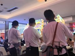 -海底捞火锅(杭州庆春路夜宵主题店)