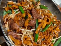 干炒雪花牛河-LIVSO Chef里所·CAFE&BISTRO(珠江新城店)