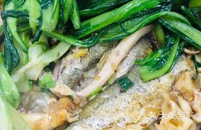 Sea Fish and Squid Tentacle Clay Pot Rice