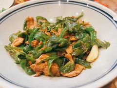 辣椒炒肉-虾小龙老长沙龙虾馆(坡子街店)