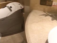 -慈溪白金汉爵大酒店