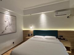 -墨客悦庭酒店(长沙麓谷涉外经济学院店)