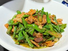 -黄泥岗·地道湖北菜(奥特莱斯店)