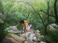 -鬼笑石后山停车场