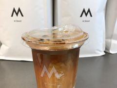 -M Stand(上海人民广场来福士店)