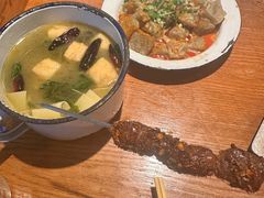 -喝丢一只鞋海鲜烧烤·海肠捞饭(市场店)