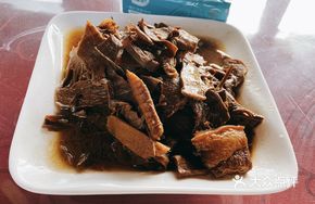 Bamboo Shoot Roast Pork