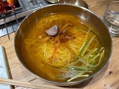 -河坝강뚝烧烤专门店(旗舰店)