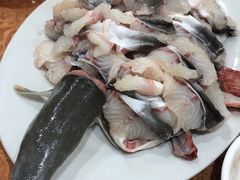 -濠轩阁特色生蚝火锅(水湾路店)