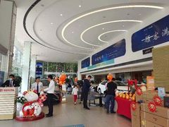 -上海和裕一汽丰田4S店(七宝店)