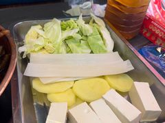 -超越炭火牛蛙火锅鸡(河东店)