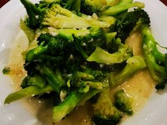 -蒙艾里民族传统菜蒙餐