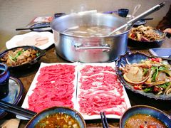 吊龙-福牛阁潮汕牛肉火锅