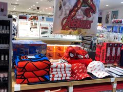 -名创优品(北京新中关购物中心地铁层店)