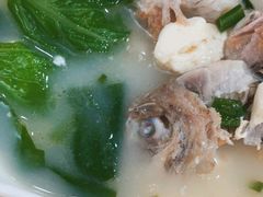 -鹏城人家海鲜酒家·23年老字号(较场尾店)