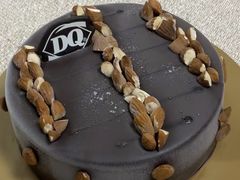 -DQ·蛋糕·冰淇淋(龙湖狮山天街店)