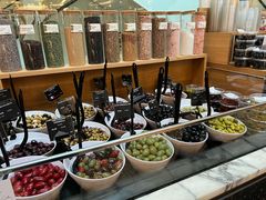 -乐蓬马歇百货公司(Rive Gauche)