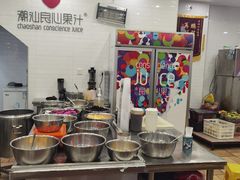 -潮汕良心果汁(金新北路店)