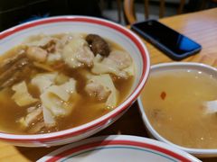 -八二小区抄手(龙湖上城天街店)