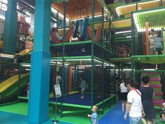 -蒙特利亲子乐园