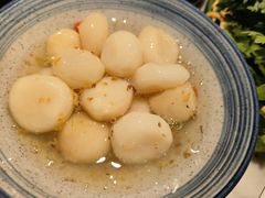 -尚尚仙·酸汤猪手·猪肚鸡火锅(华联万柳购物中心店)