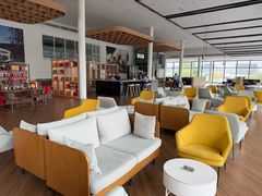 -广州粤之宝宝马4S店(雅瑶店)