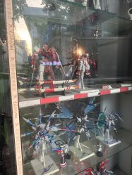 -高达模型专卖店(光明南路店)