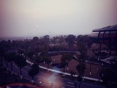 -上海滴水湖皇冠假日酒店