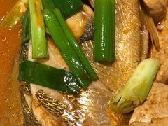 -小船渔村•大连菜•大连焖鱼(黄河路店)