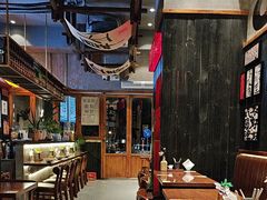 -8PINTS八品脱·日料·烧鸟·精酿小酒馆(莘庄店)