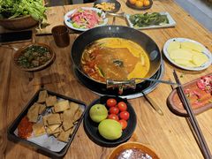 -贵厨酸汤牛肉(汇金星力城店)