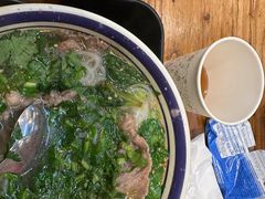 -云阿蛮云南生烫牛肉米线(奉贤路店)