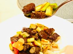黑椒香蒜牛柳粒-利苑酒家(合景国际金融广场店)