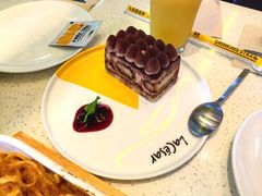 -乐凯撒披萨(汇港购物中心店)