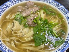-十二忠手拉面(五福店)