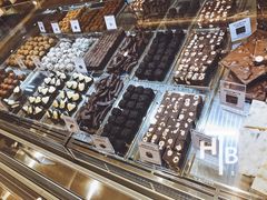 -VENCHI 闻绮(北京国贸商城店)