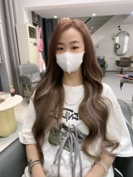 -尚羽华东接发美发店