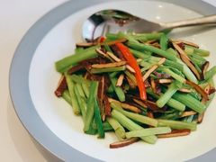 清炒水芹菜-同庆楼(大钟寺店)