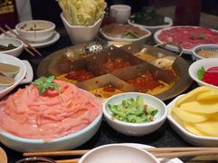 -周师兄大刀腰片火锅(洪崖洞旗舰店)