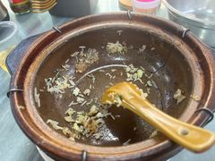 -容里煲仔饭(利丰北路店)